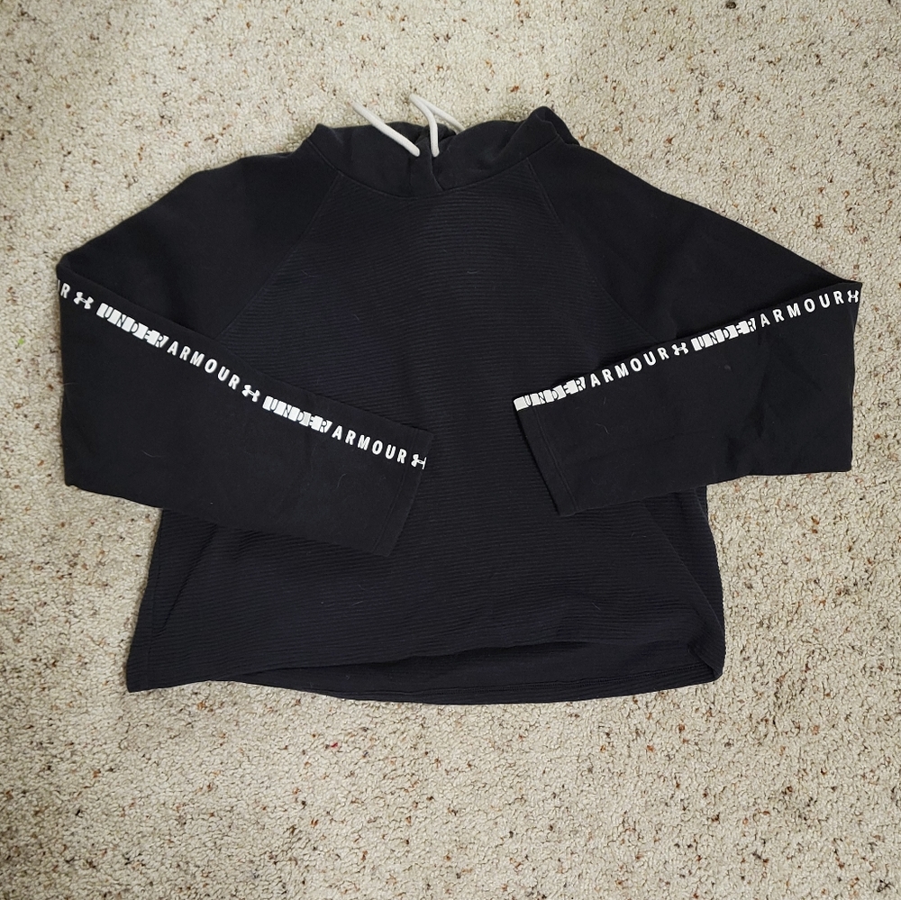 Under armour crop hoodie